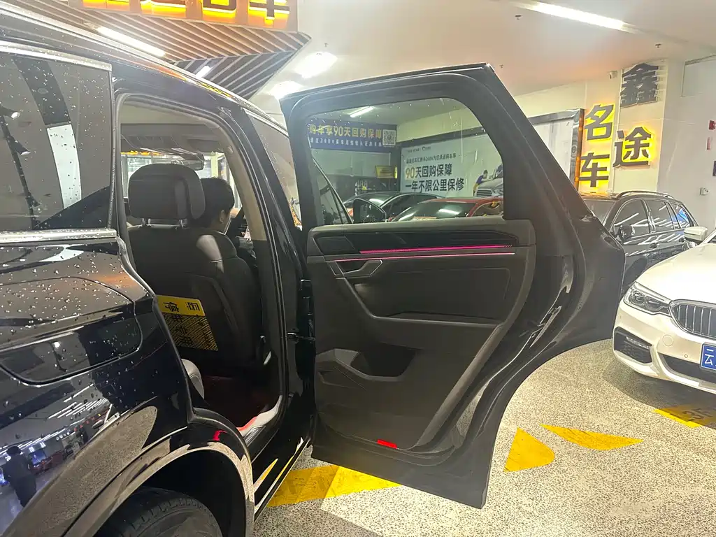 Volkswagen Touareg 2019 3.0TSI VI
