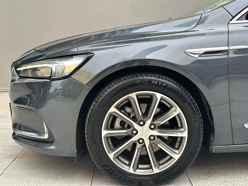 Buick LaCrosse 2019 28T Elite