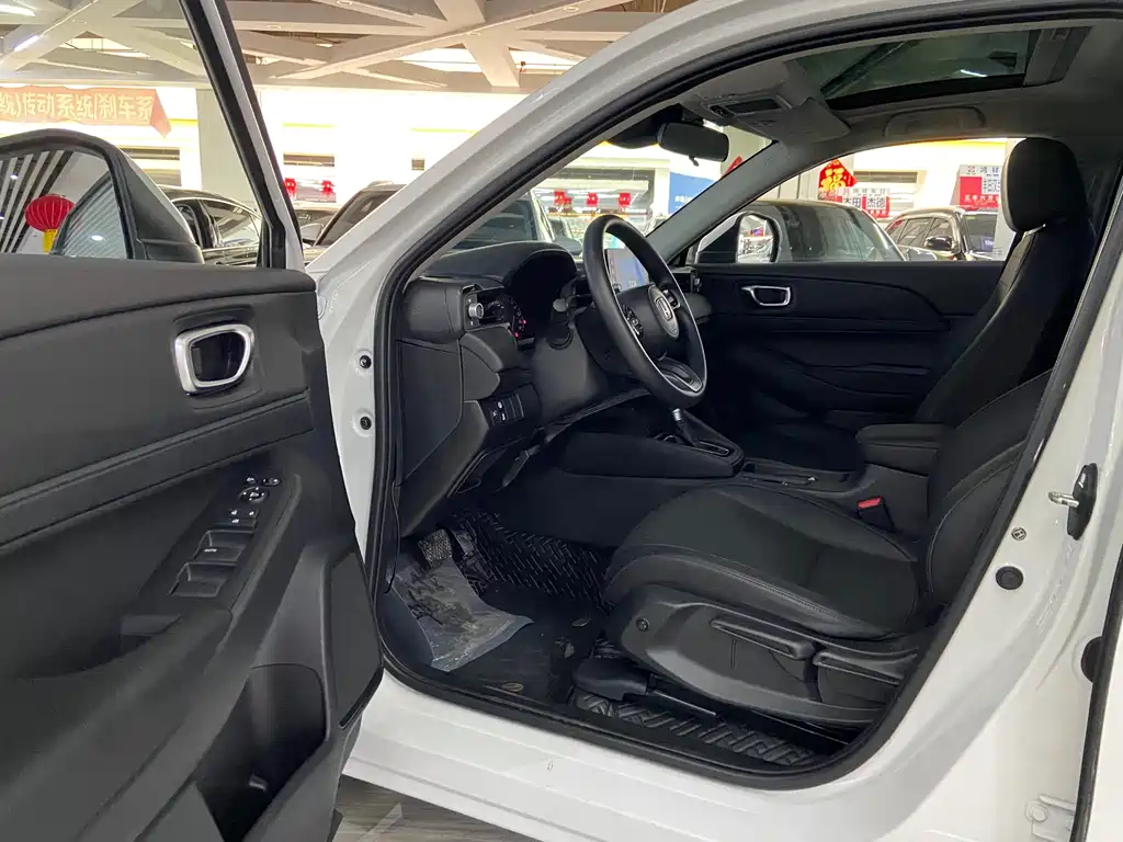 Honda Vezel 2023 1.5L CVT