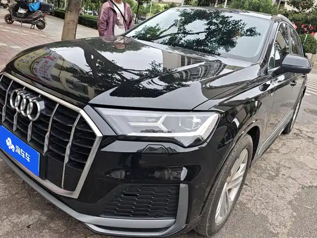 AUDI  Q7 2022