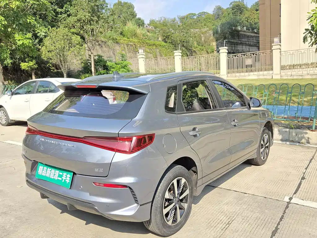 BYD e2 — миниатюра 9