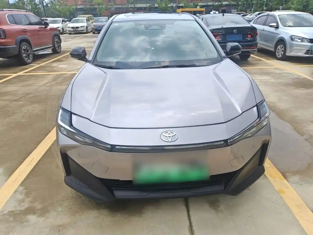 Toyota bZ3 — миниатюра 3
