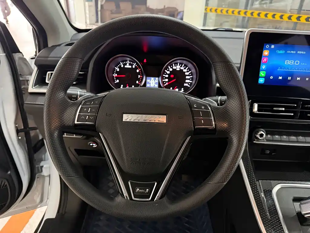 Haval M6 — миниатюра 13