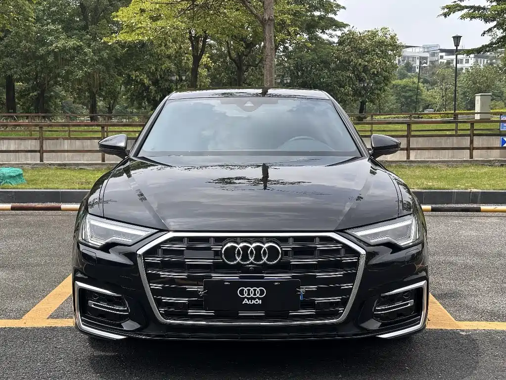 Audi A6L 2025 45 TFSI