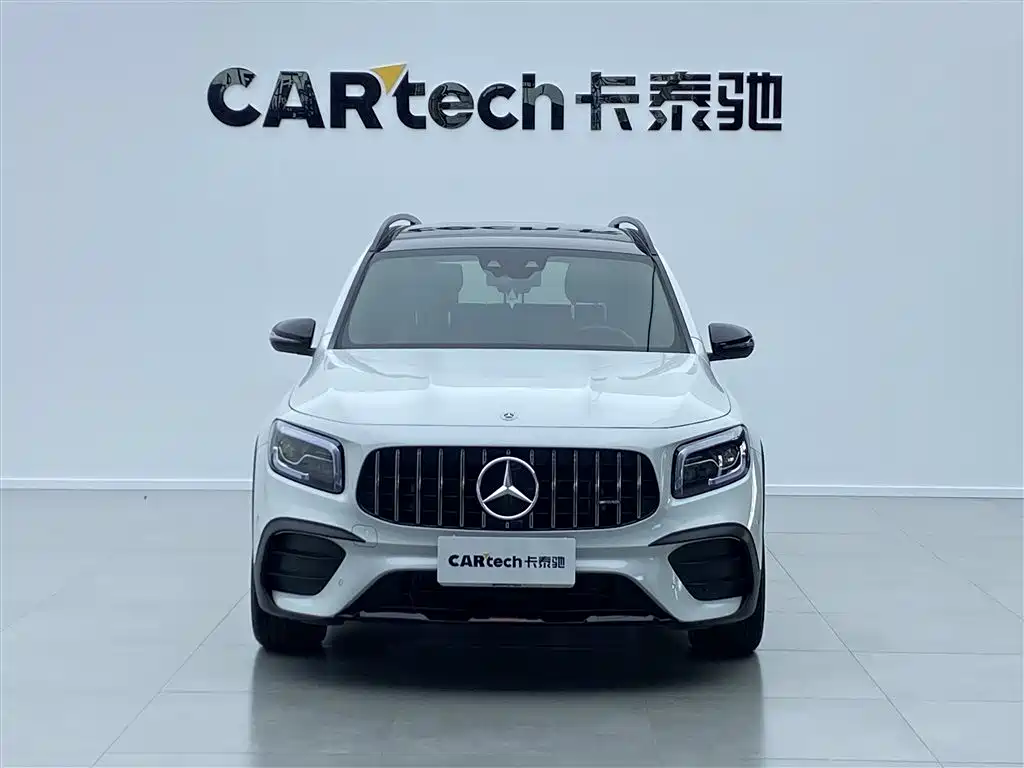 MERCEDES-BENZ  GLB AMG