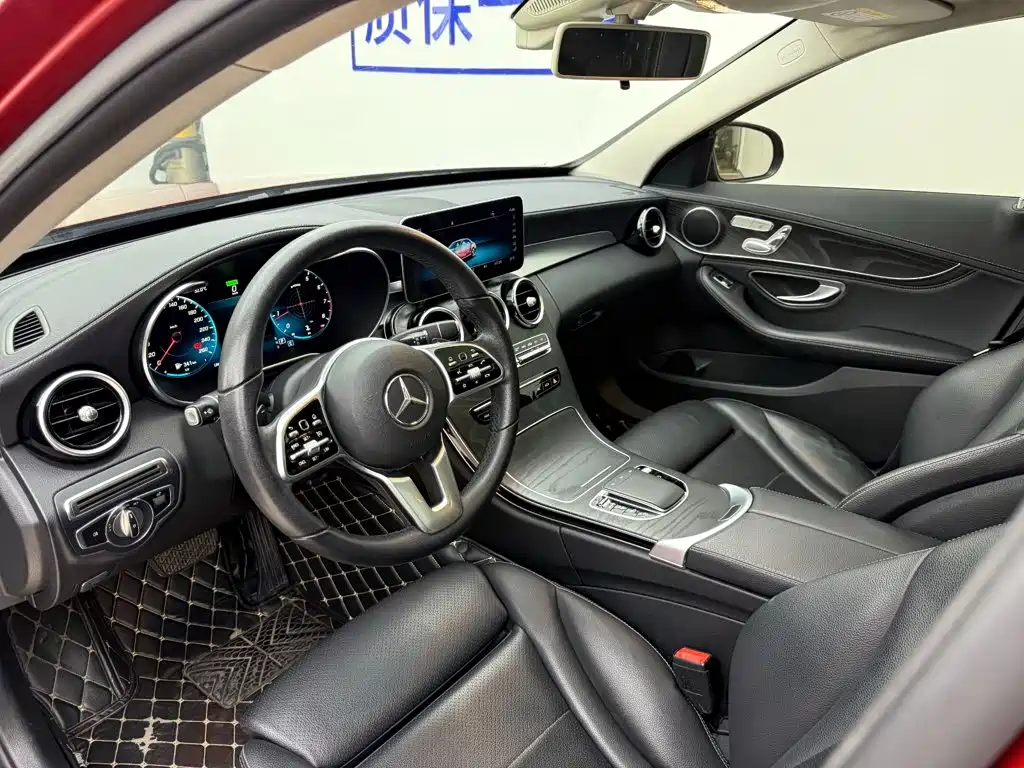 Mercedes-Benz C-Class — миниатюра 9