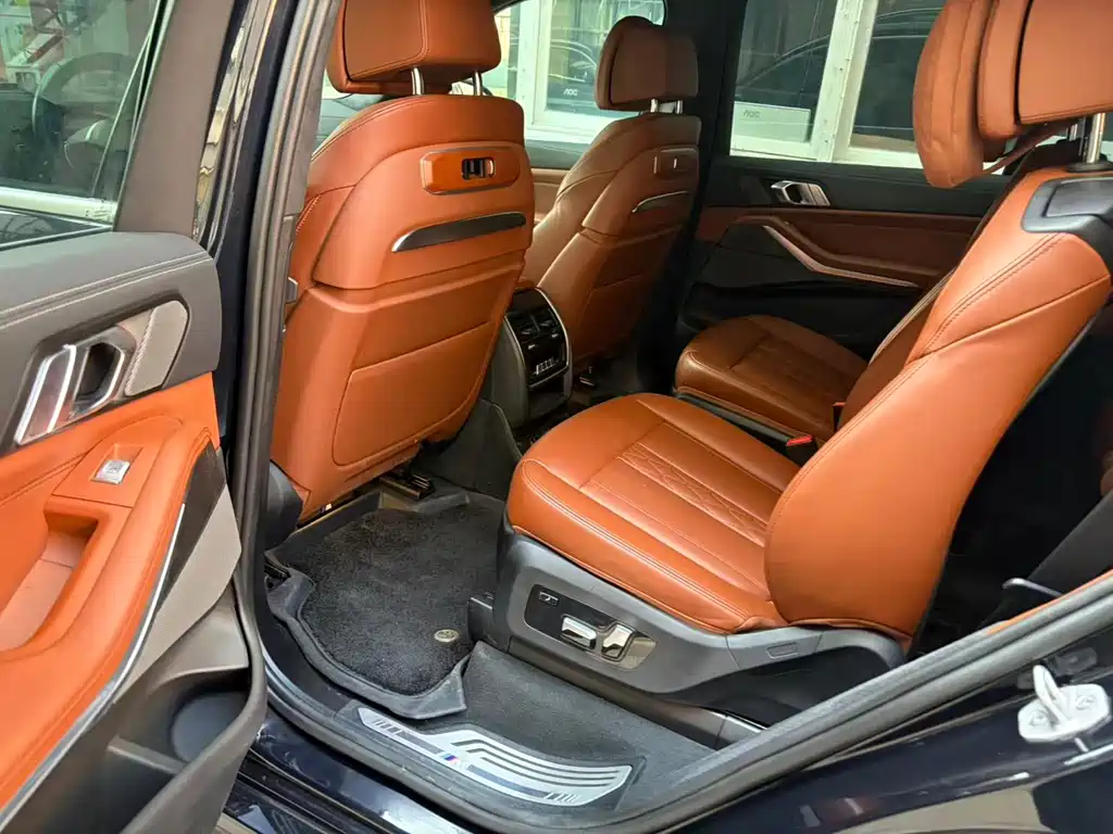 BMW X7 — миниатюра 6