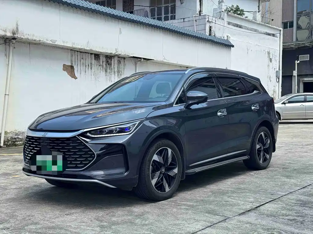 2024 BYD Tang - zdjęcie 1 z 9