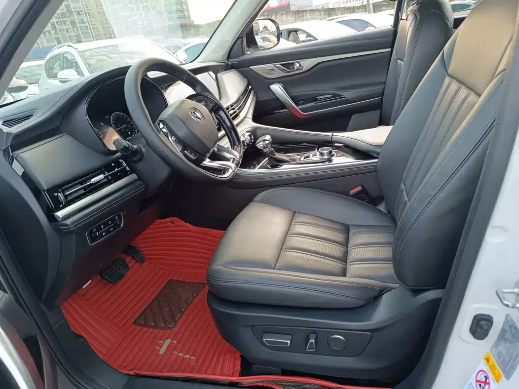 Changan CS95 — миниатюра 5