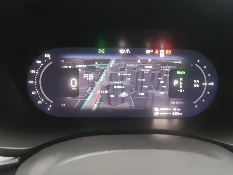 Volvo XC60 PHEV — миниатюра 14