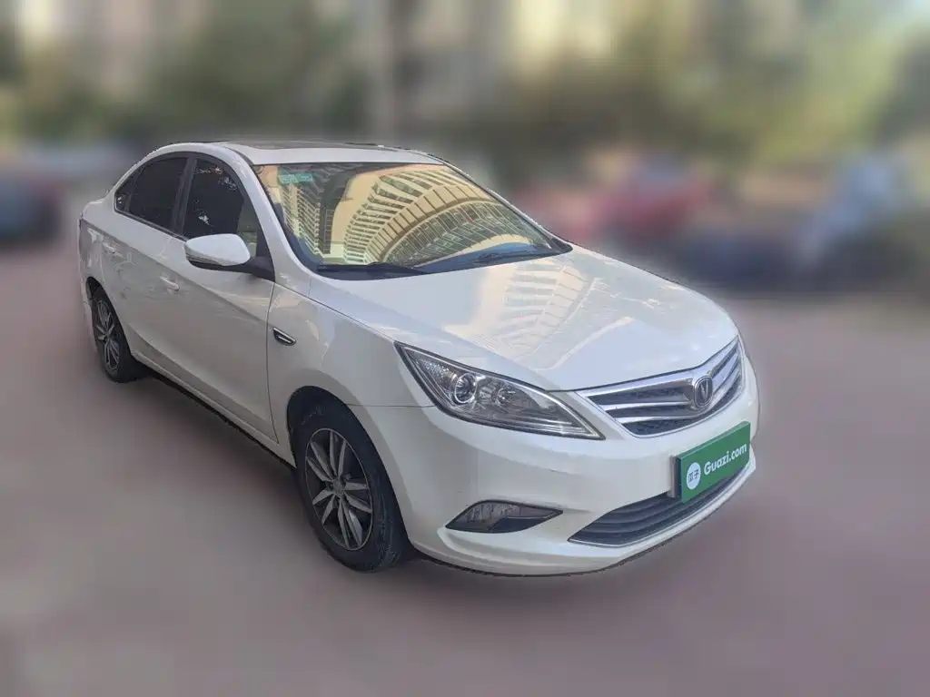 Changan Eado — миниатюра 3