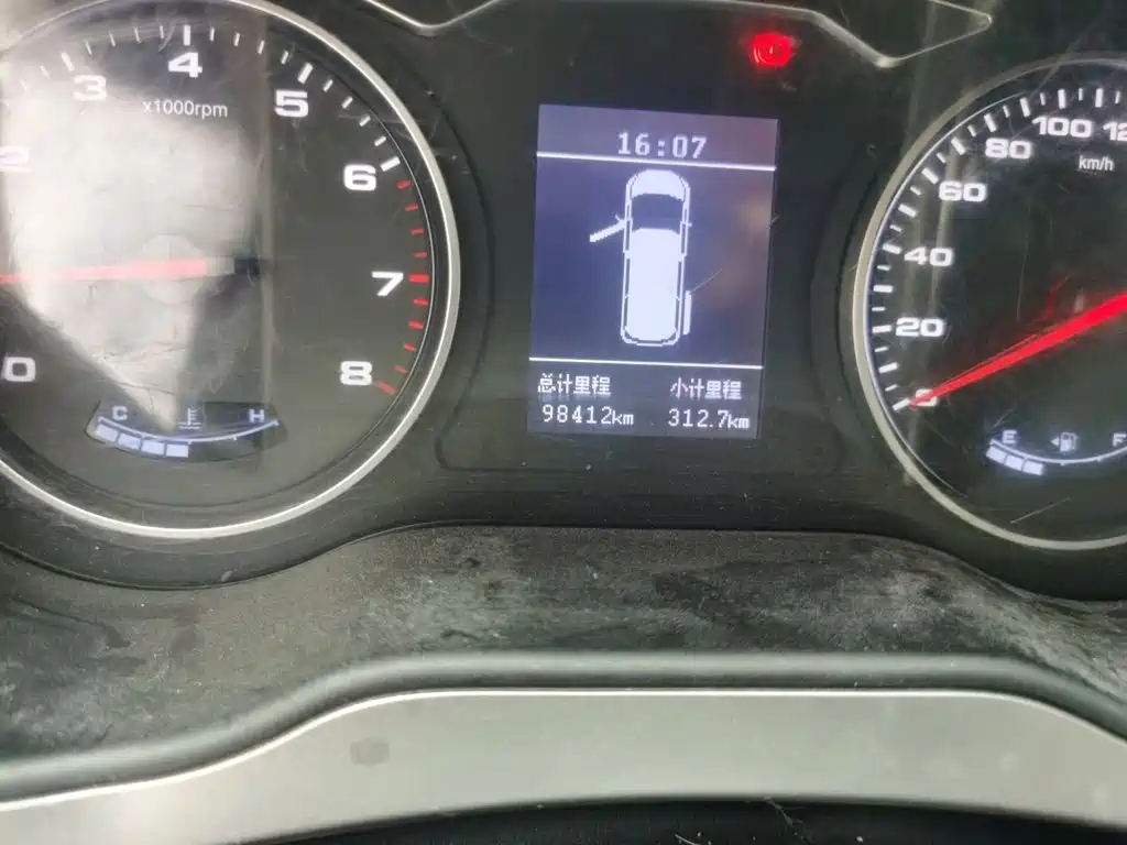 JAC Refine Refine M4 — миниатюра 8