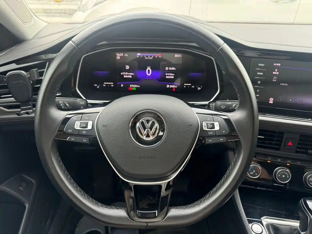 Volkswagen Sagitar — миниатюра 7