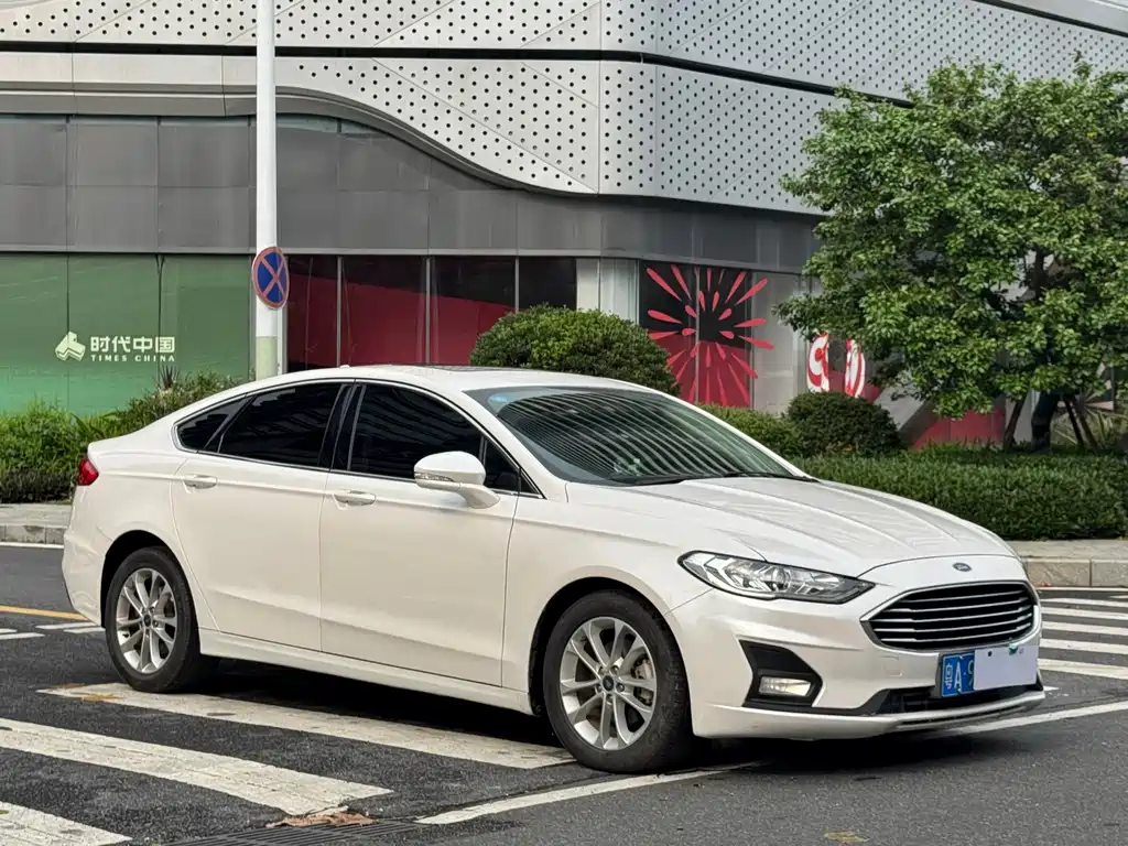 Ford Mondeo — миниатюра 3