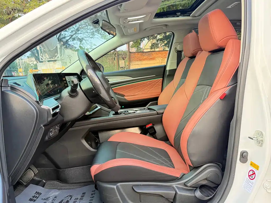 Changan Eado — миниатюра 5