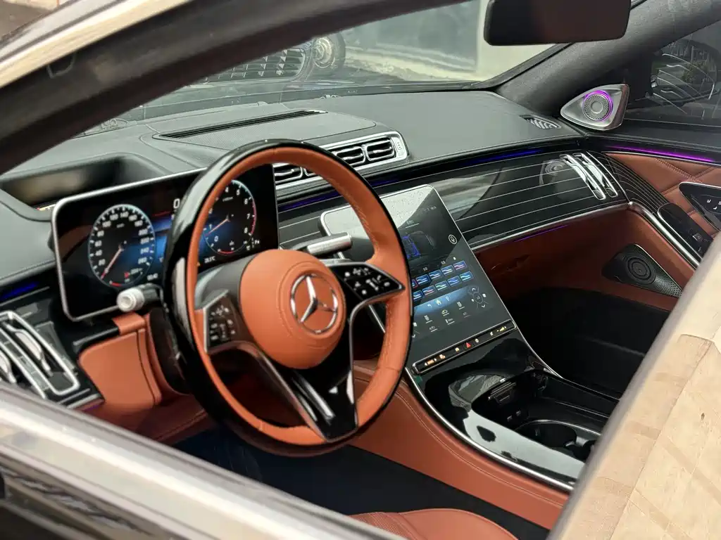 Mercedes-Benz S-Class — миниатюра 7