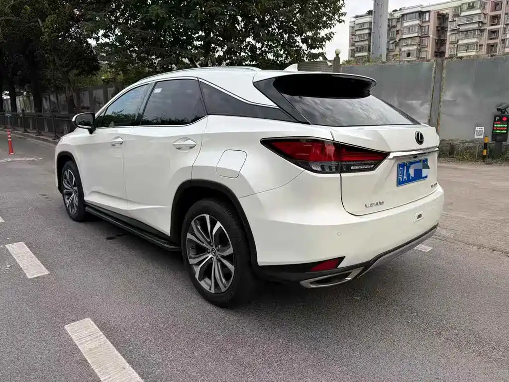 Lexus RX — миниатюра 4