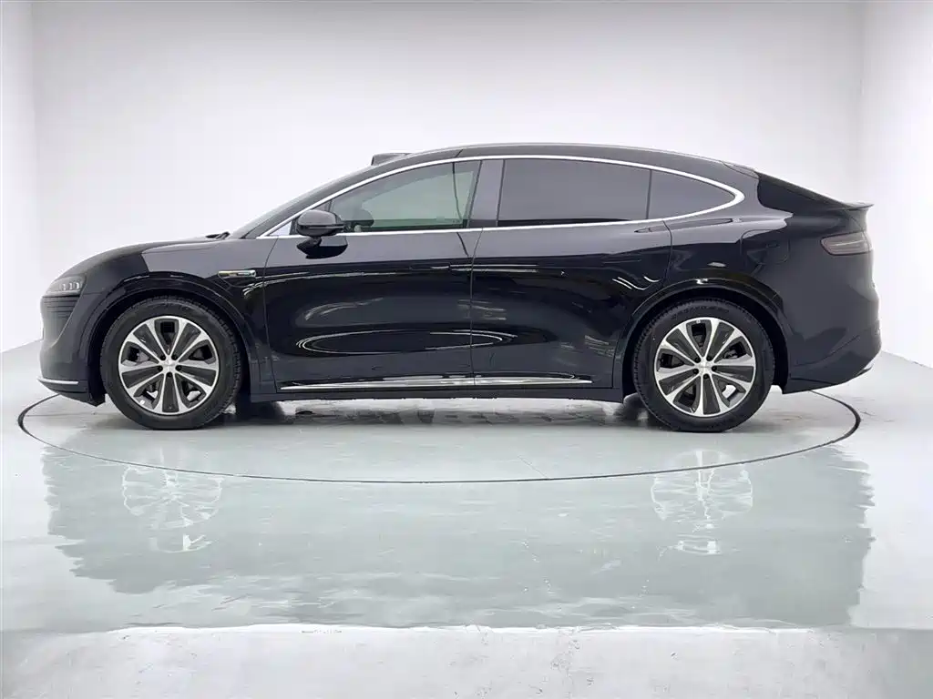 AITO WISDOM WORLD R7