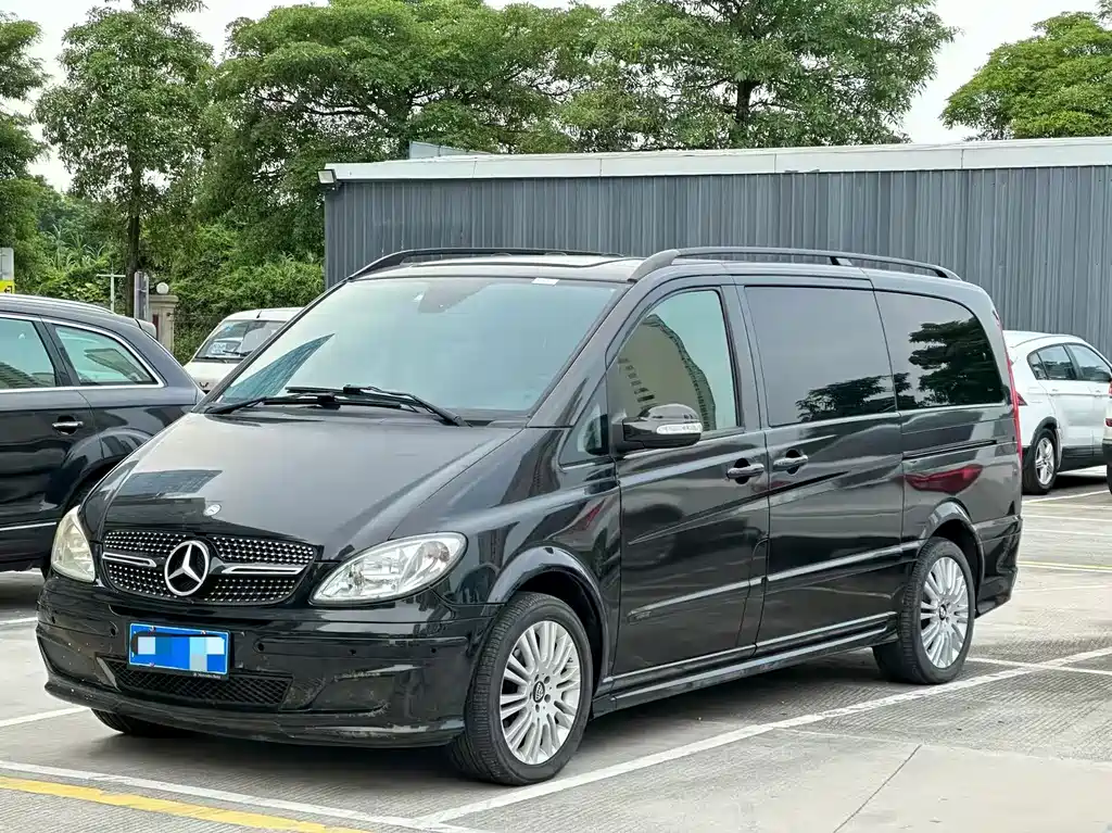 Mercedes-Benz Viano