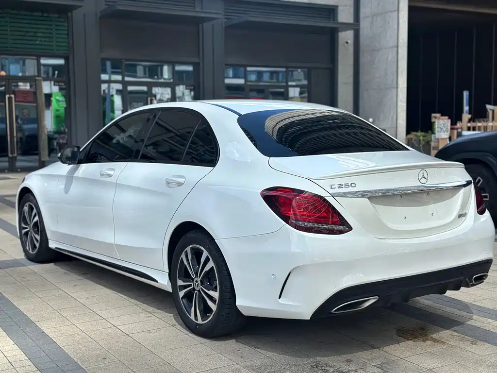 MERCEDES-BENZ  C CLASS