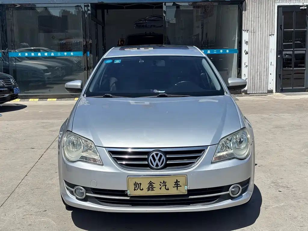 Volkswagen Bora 2011 1.6L AT Comfort