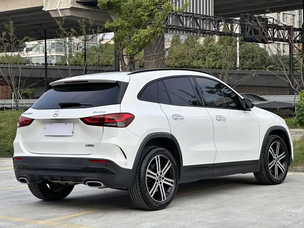 Mercedes-Benz GLA — миниатюра 19