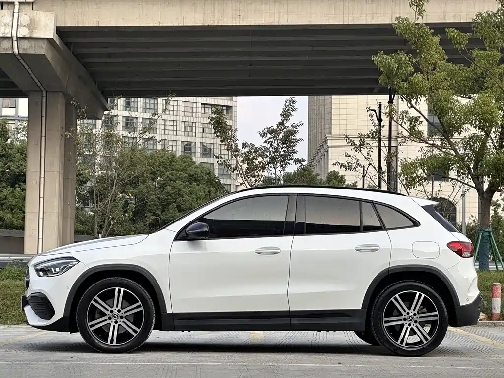 Mercedes-Benz GLA — миниатюра 4