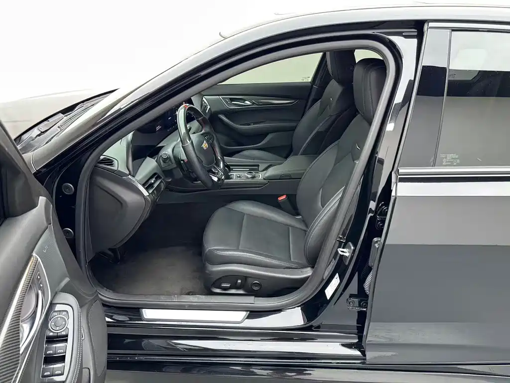 Cadillac CT5 2024 28T Luxury Pro