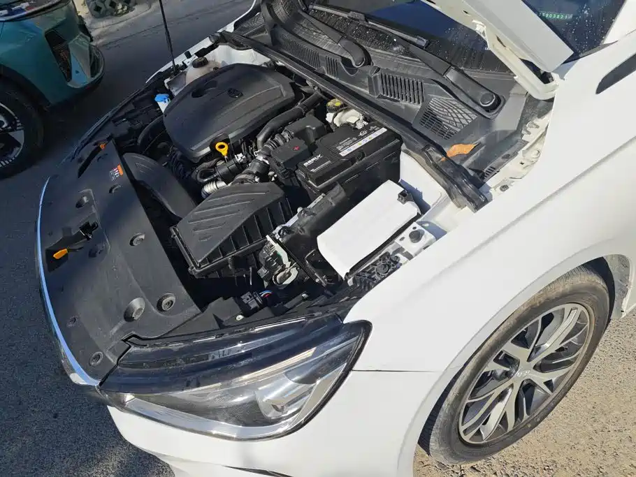 Geely Emgrand — миниатюра 10