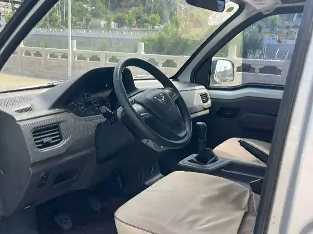 Wuling Rongguang New Truck — миниатюра 4