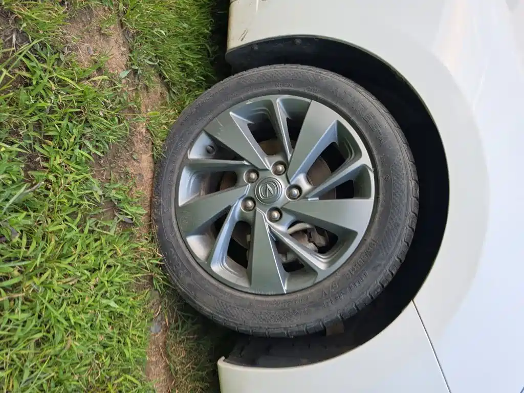 Changan Eado DT — миниатюра 8