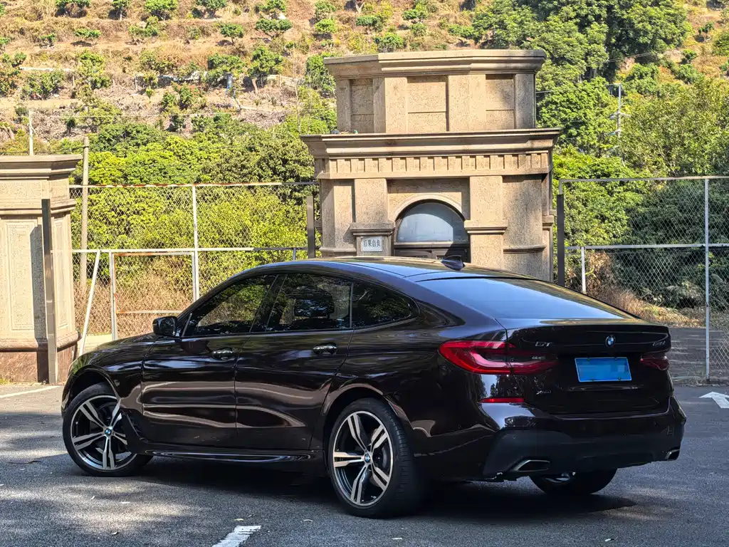 BMW 6 SERIES GT