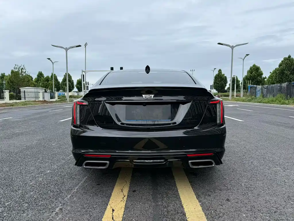 Cadillac CT5 2025 28T