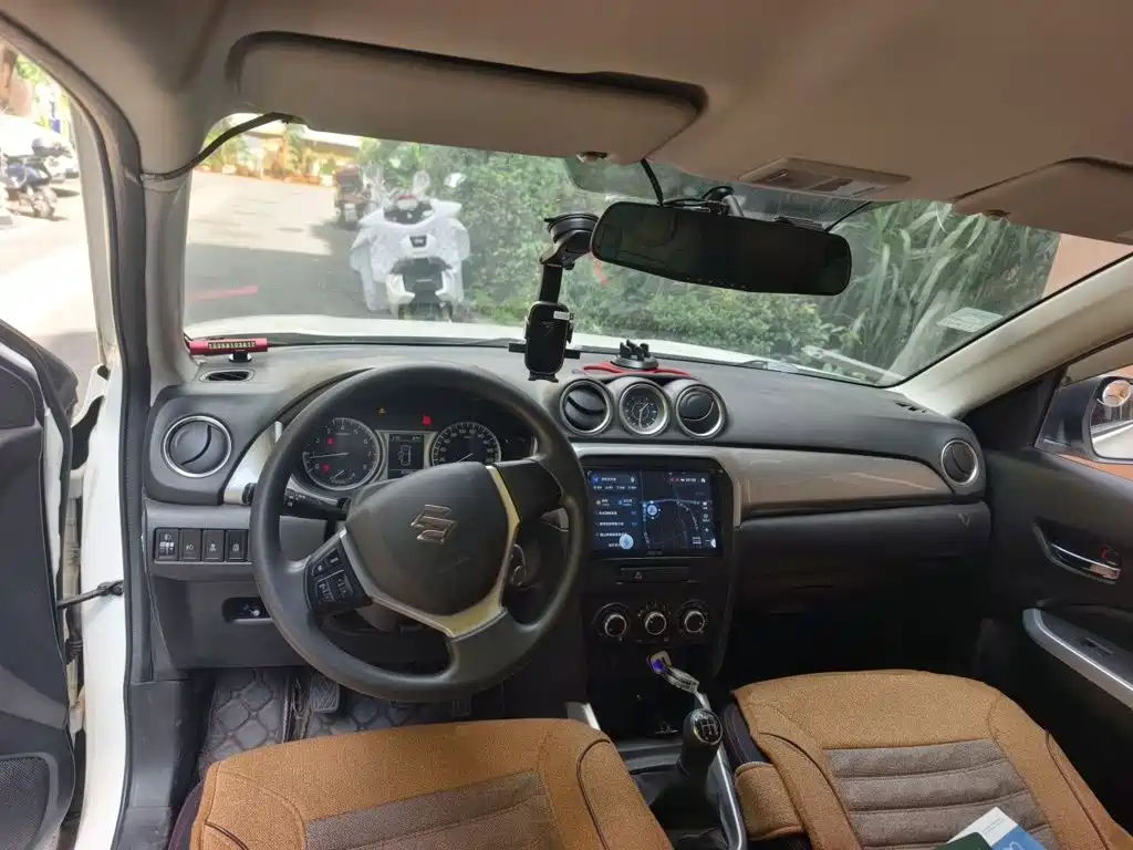 Suzuki Vitara — миниатюра 10