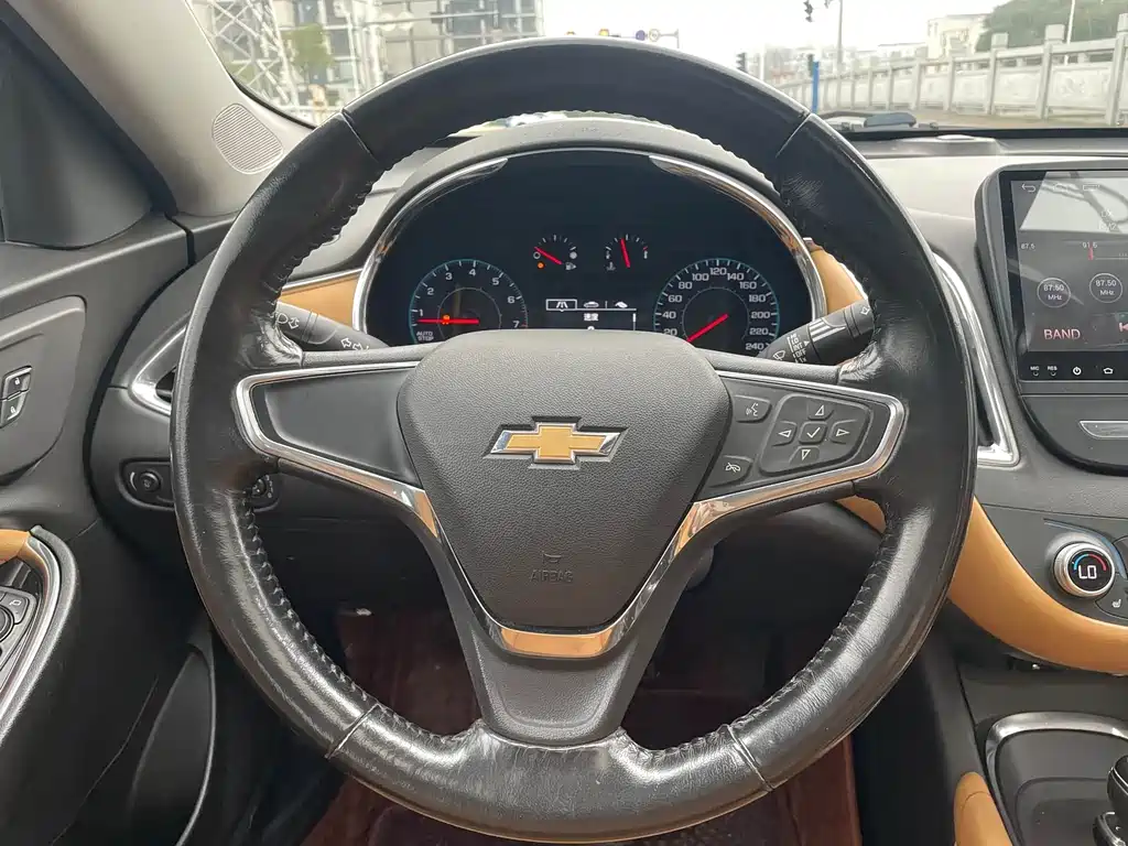 CHEVROLET MAI RUIBAO XL