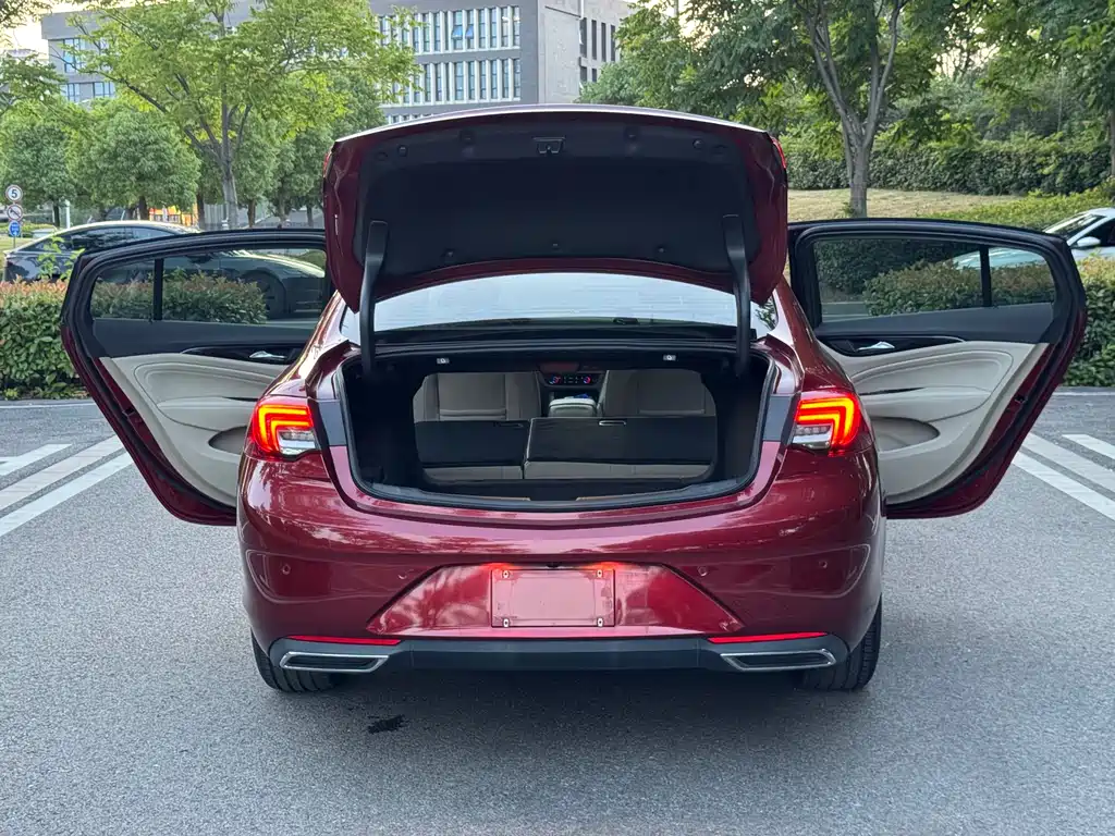 Buick Regal 2021 552T Elite