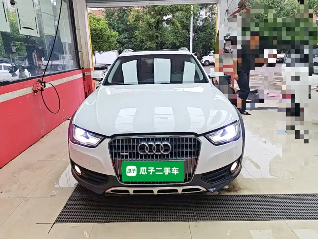 Audi A4 2014 40 TFSI allroad quattro plus