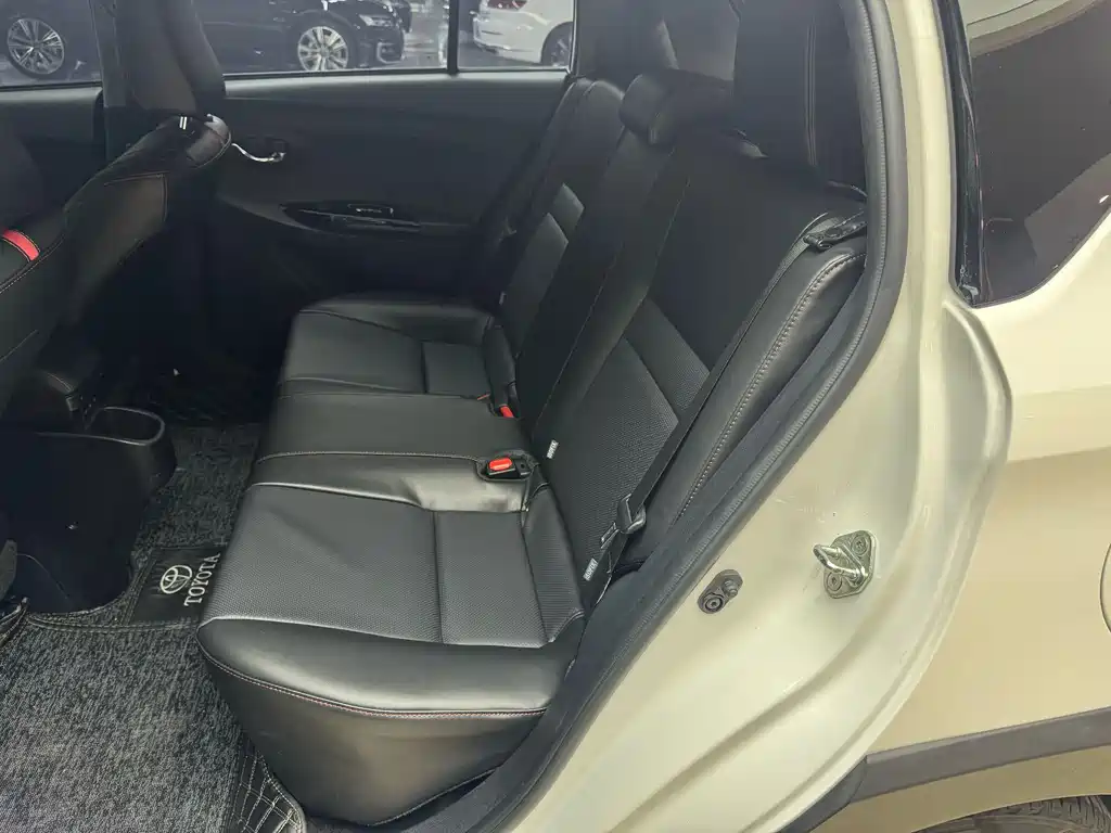 TOYOTA YARIS L ZHIXUAN