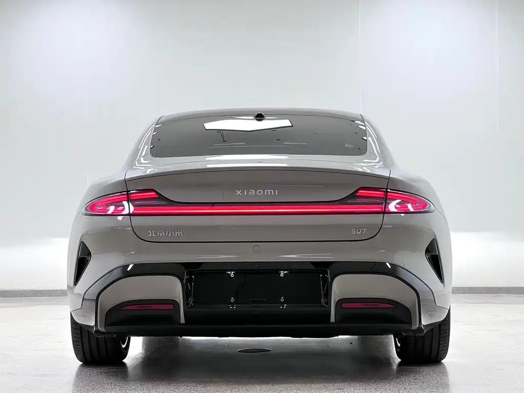 XIAOMI CAR XIAOMI SU7