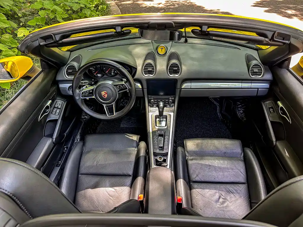Porsche 718 2018 Boxster 2.0T