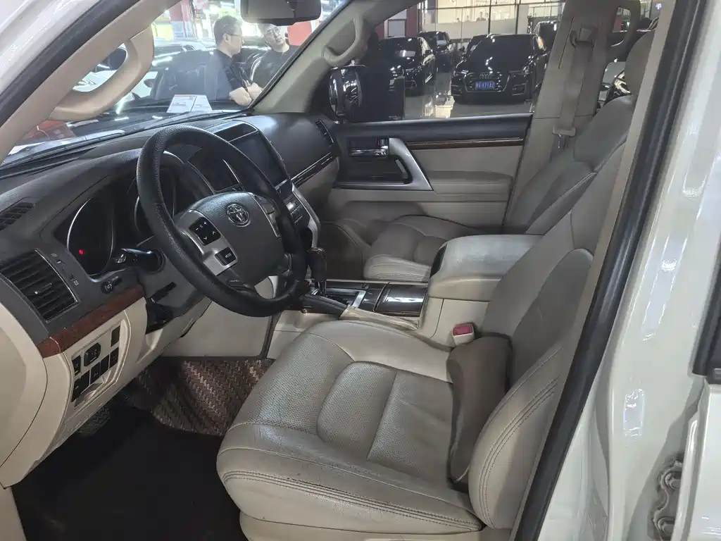 Toyota Land Cruiser 2015 4.0L V6