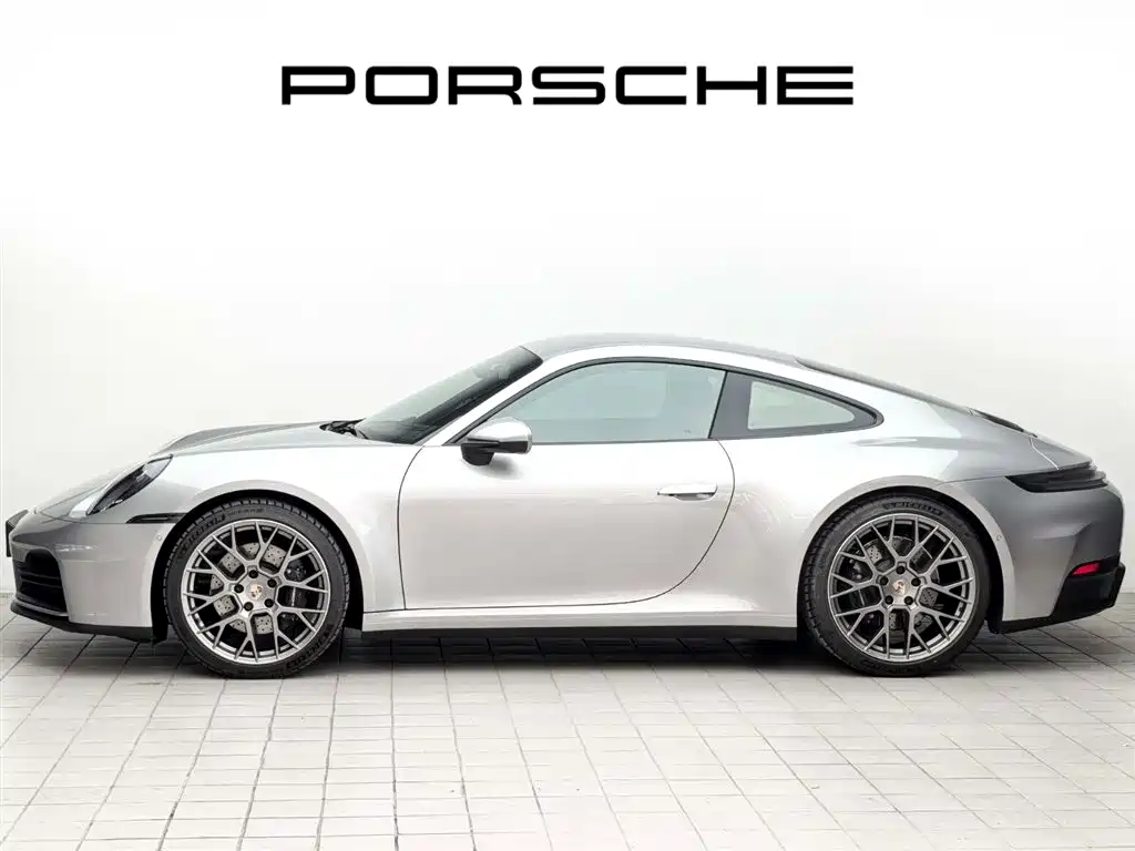 Porsche 911 2025 Carrera 3.0T