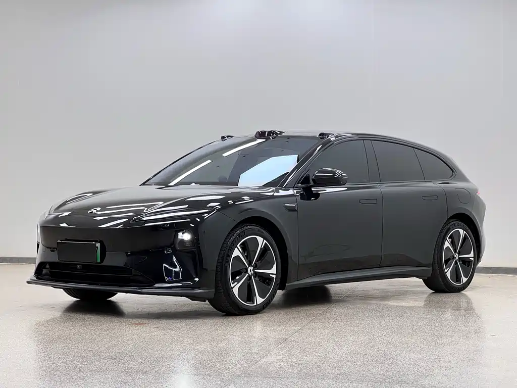 NIO ET5T