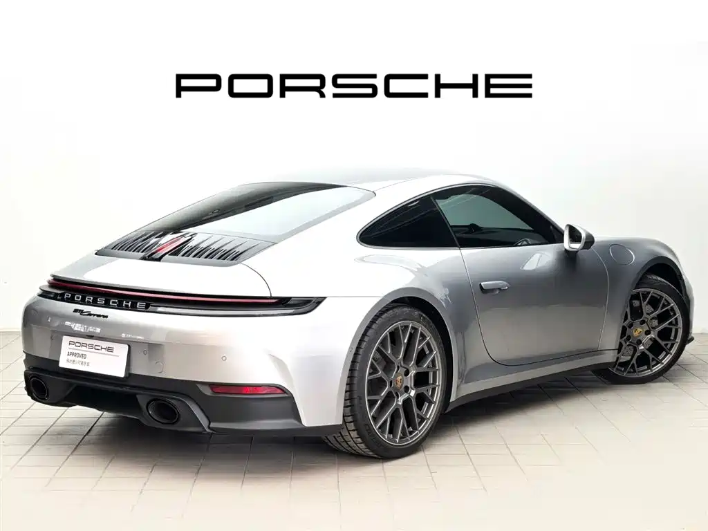 Porsche 911 2025 Carrera 3.0T