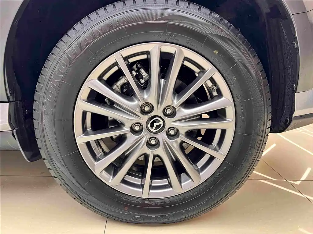 Mazda CX-30 EV — миниатюра 18