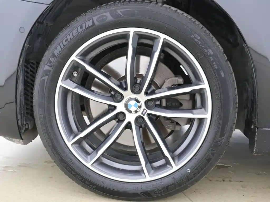 BMW 5 Series 5 2022 525Li M Sport