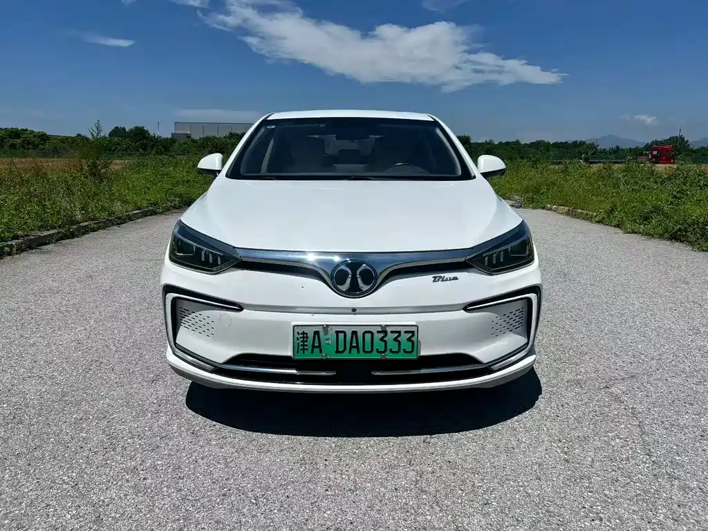 BAIC EU5 — миниатюра 2