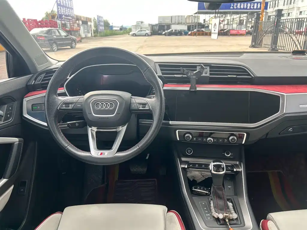 Audi Q3 Sportback 35 TFSI Progressive Type, фото 12