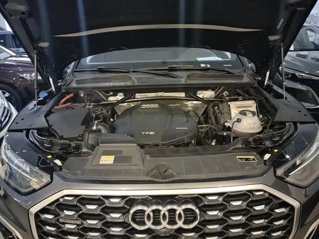 Audi Q5L Sportback — миниатюра 20