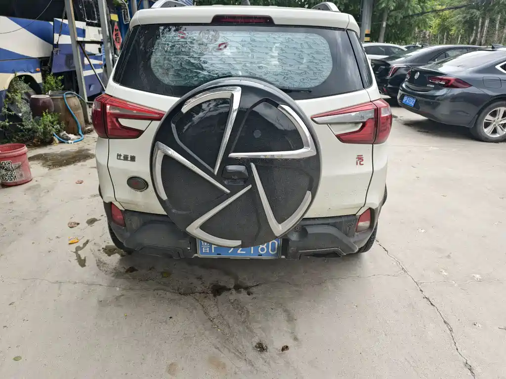 BYD Yuan 2016 1.5L MT Luxury